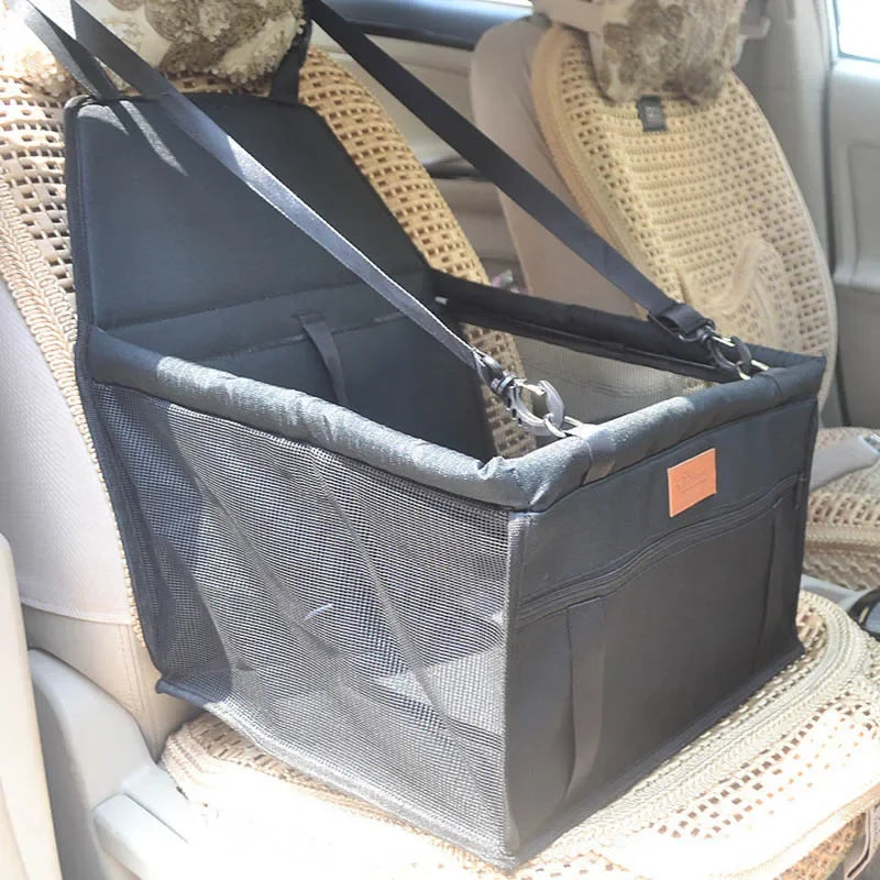 asiento de viaje para perros con funda plegable impermiable.